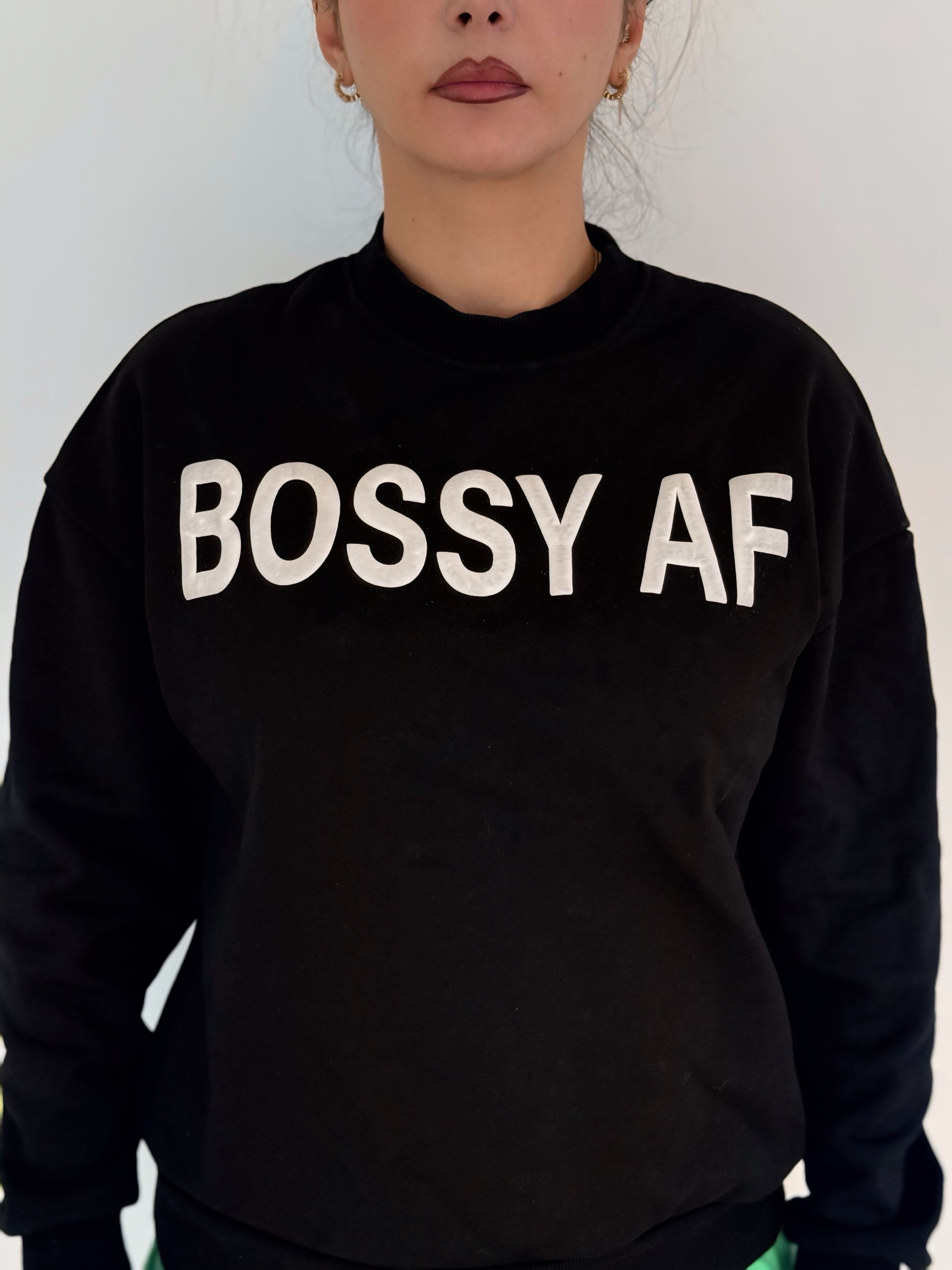 BOSSY AF CREWNECK